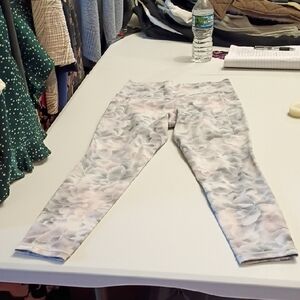 Athleta Women's Floral Jeggings in Light Gray and White